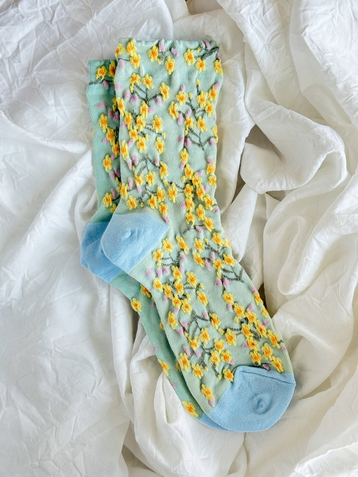 Women's Patterned Crew Socks