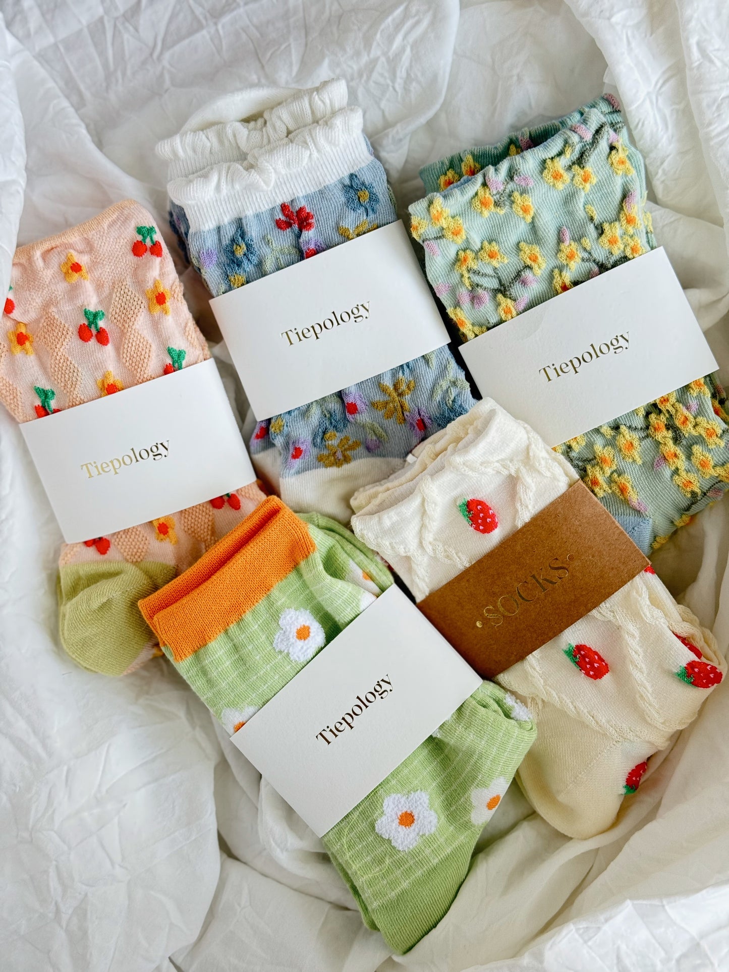 Women's Patterned Crew Socks