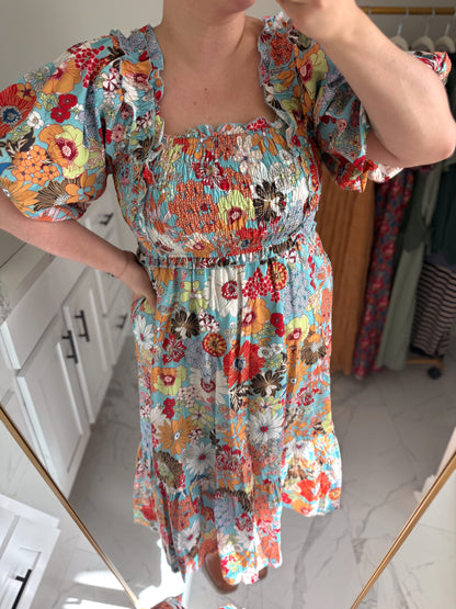 The Izzy Vintage Flower Midi Dress