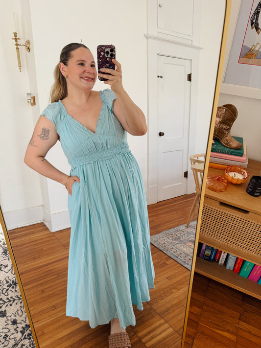 The Isla Sweetheart Maxi Dress