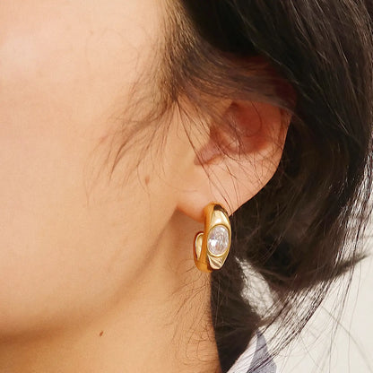 The Alienor Classic C Hoops