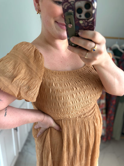 The Ginger Smocked Puff Sleeve Midi Dress