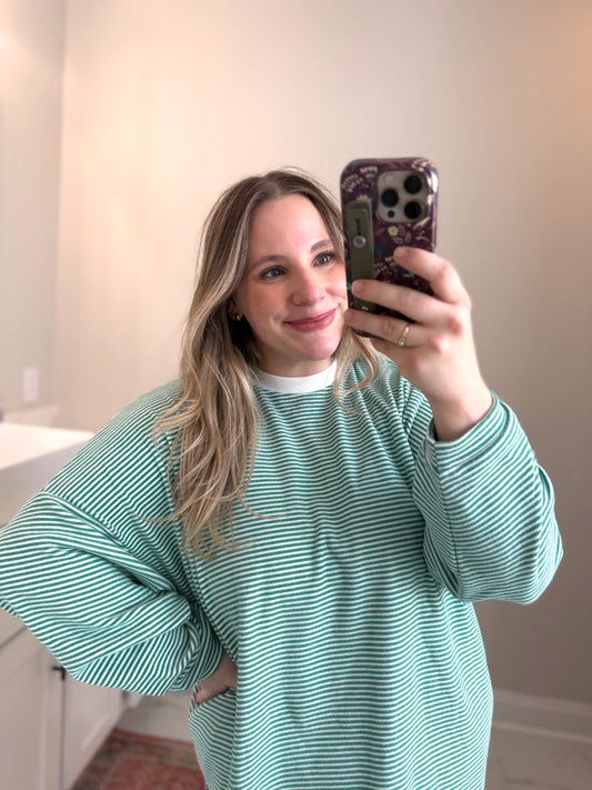 The Lettie Fleece Oversized Top in Green